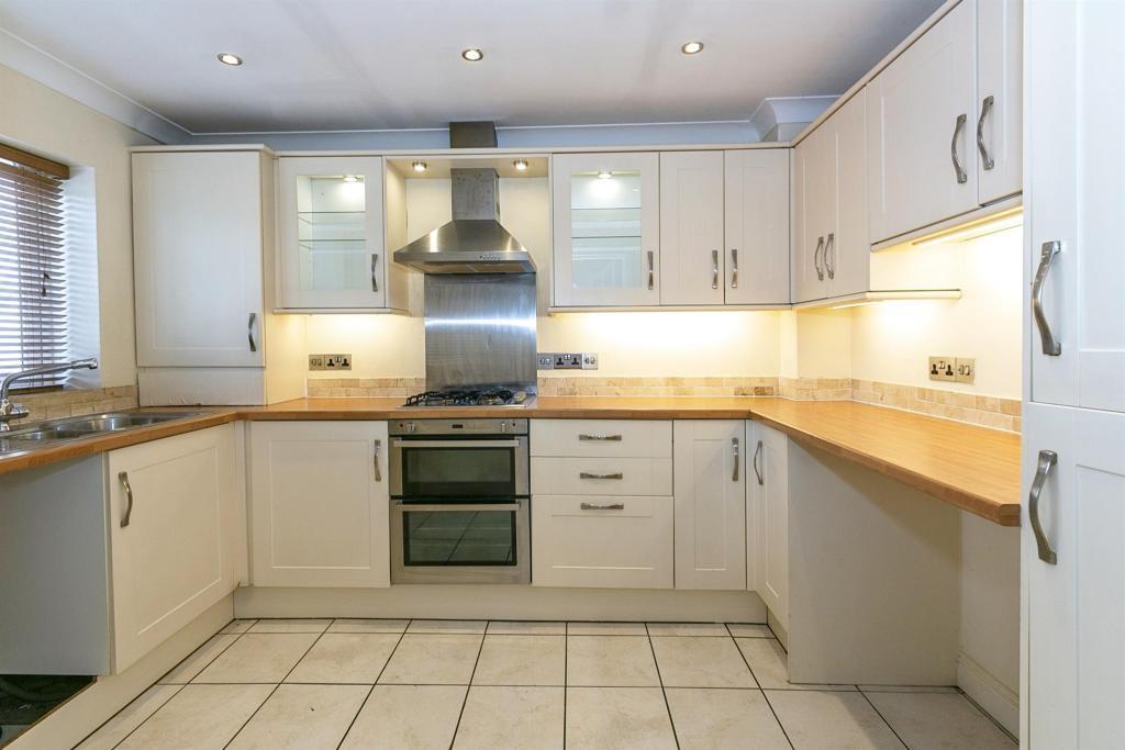 Additional image 9 of Carter Close, Bournemouth