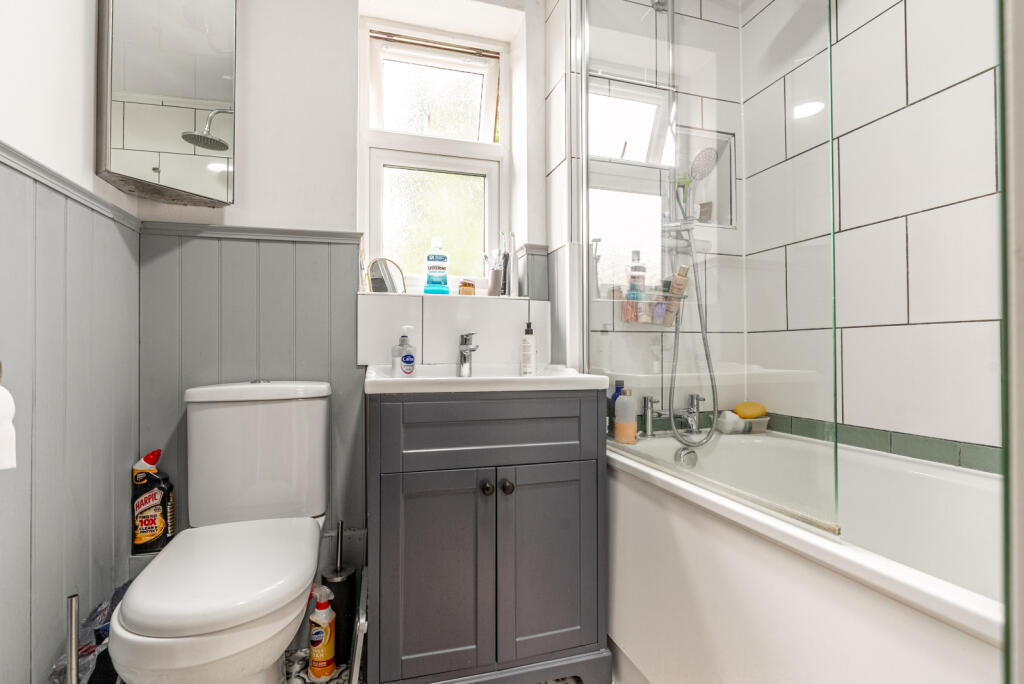 Additional image 11 of Riverside Close, St. Albans, Hertfordshire, AL1