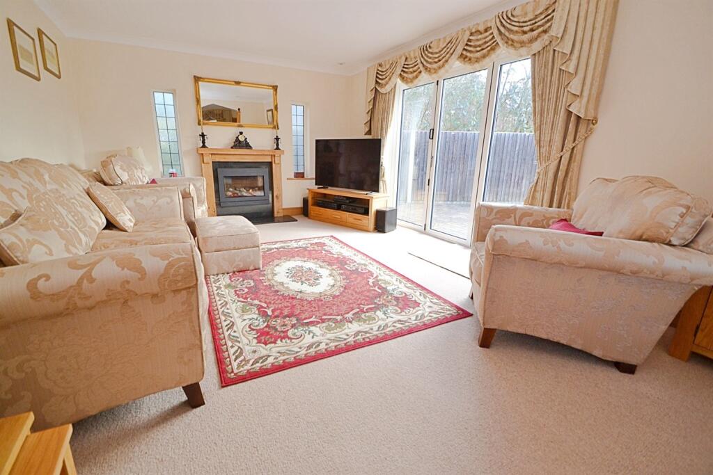 Additional image 3 of Verwood