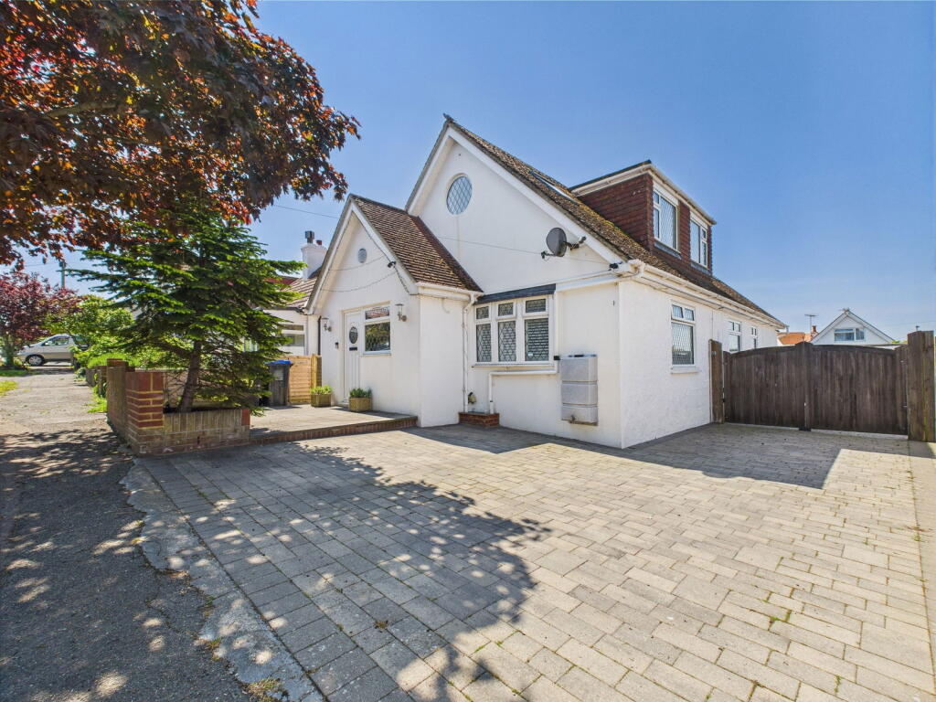 Lancing Park, Lancing