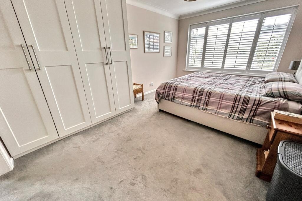 Additional image 9 of Carey