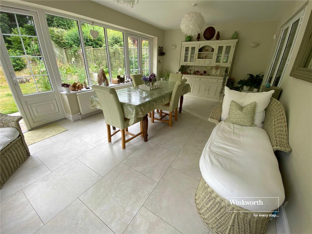 Additional image 8 of Shelley Close, Highcliffe, Dorset, BH23