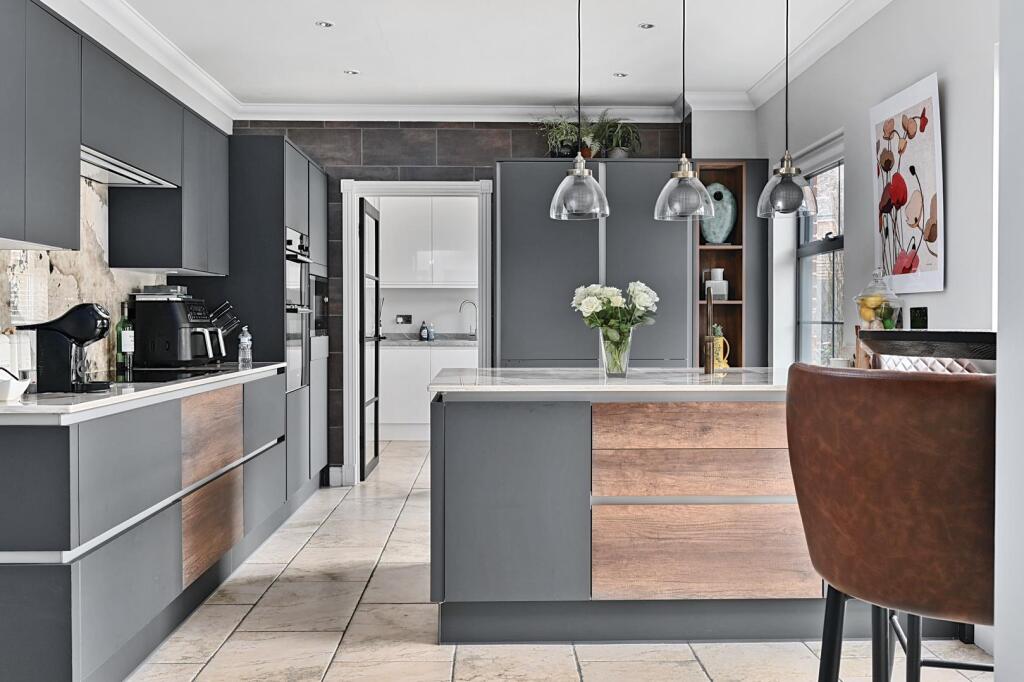 Additional image 11 of Auckland Quay, Eastbourne