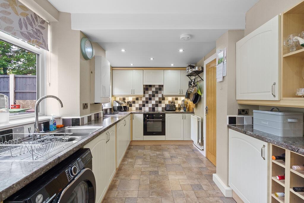 Additional image 5 of Cemetery Road, Kearsley, Bolton, Lancashire, BL4