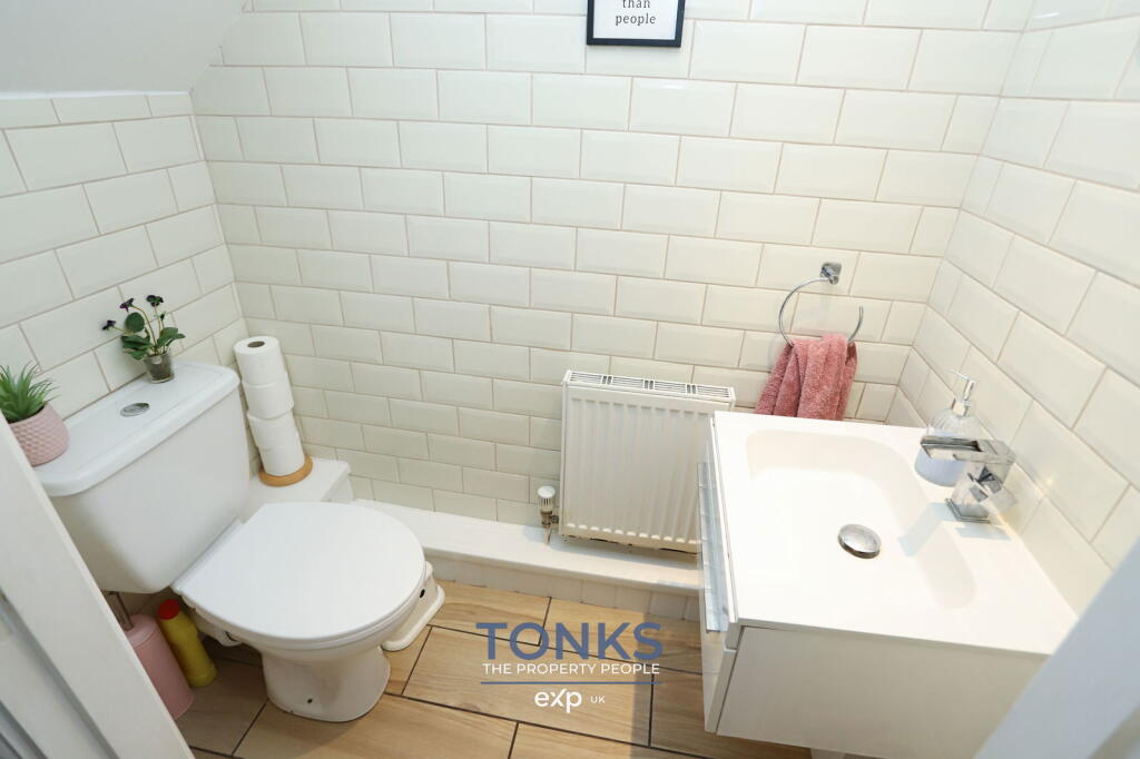 Additional image 9 of Halesowen, B63 4JE