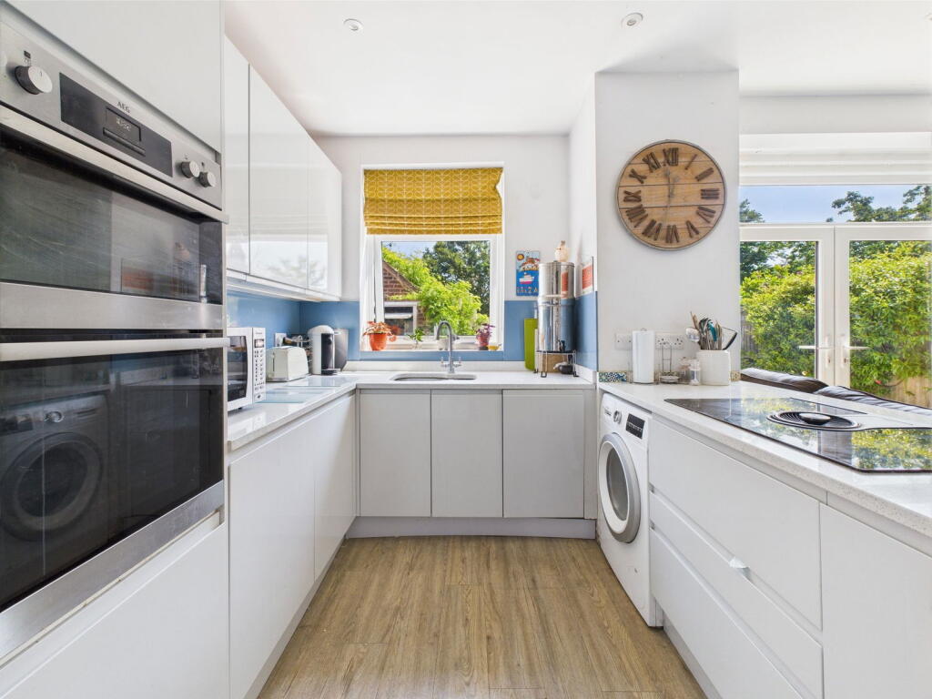 Additional image 21 of Orchard Avenue, Worthing, BN14 7PY