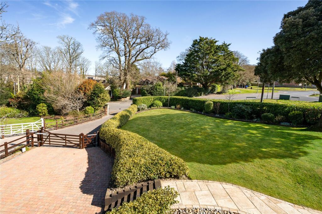 Additional image 21 of Hinton Wood Avenue, Highcliffe On Sea, Christchurch, Dorset, BH23