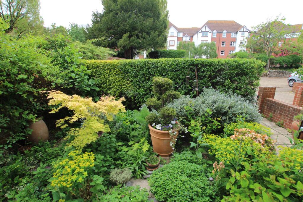 Additional image 13 of Granville Road, Eastbourne, BN20 7HE