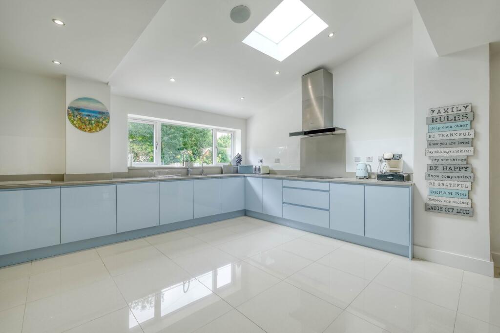 Additional image 5 of Birmingham Road, Marlbrook, B61