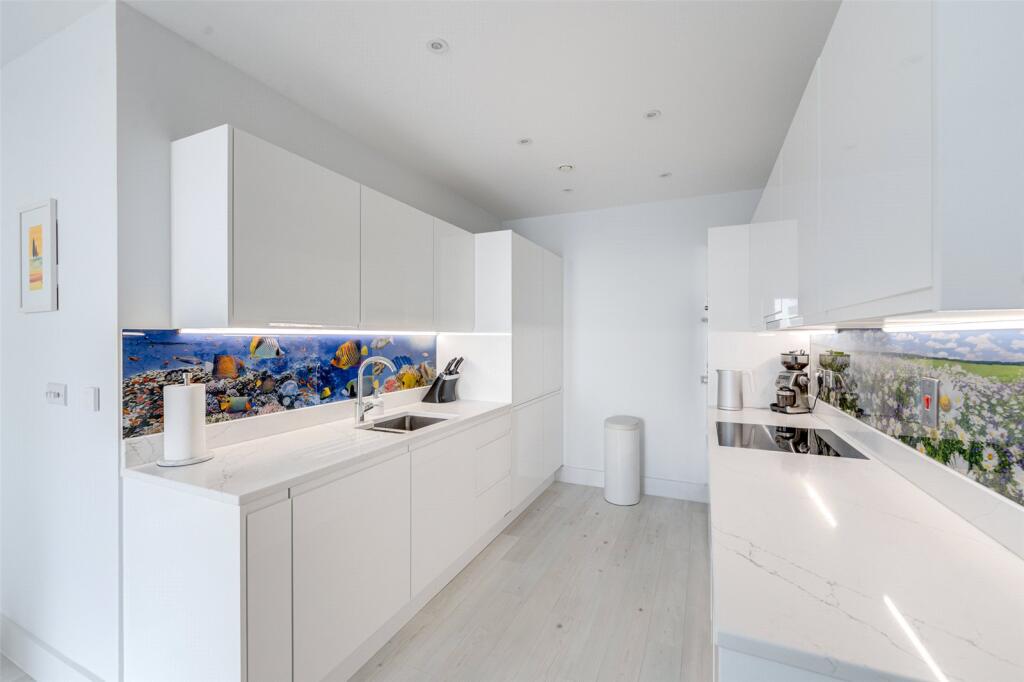 Additional image 6 of Bayside Apartments, 62 Brighton Road, Worthing, West Sussex, BN11