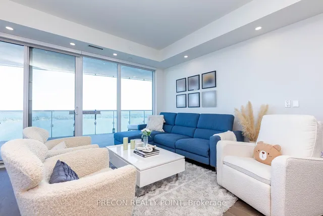 Additional image 24 of 15 Queens Quay St Unit 3202