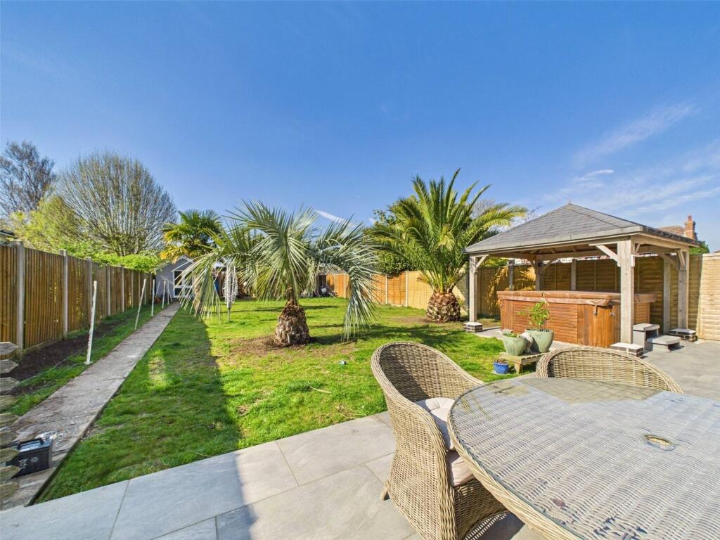 Additional image 28 of Broadway, Hengistbury Head, Bournemouth, Dorset, BH6