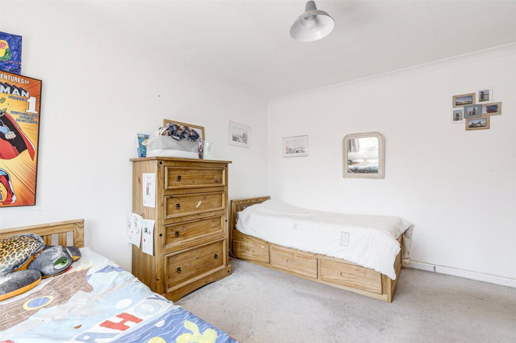 Additional image 10 of Benedict Drive, Worthing, West Sussex, BN11