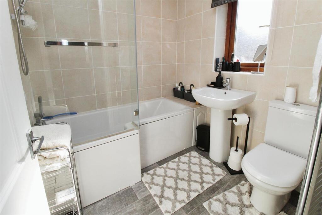 Additional image 11 of Flaxen Court, Bradford, BD6 1AW