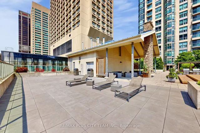 Additional image 36 of 8 Park Rd Unit 2515