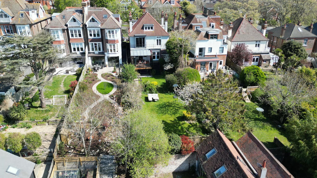 Additional image 36 of Surrenden Road, Brighton, East Sussex, BN1