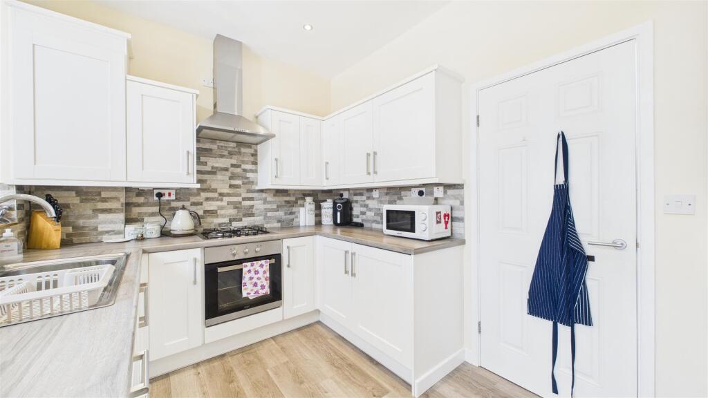 Additional image 14 of Yew Tree Lane, Rowley Regis