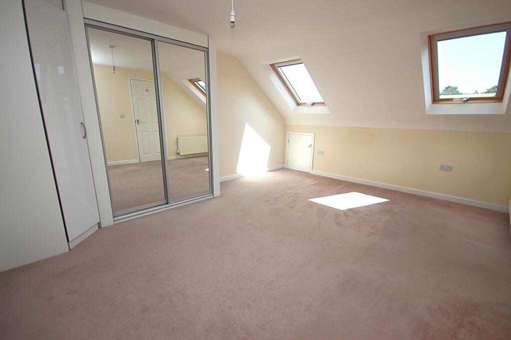 Additional image 14 of Anvil Crescent, Broadstone, BH18