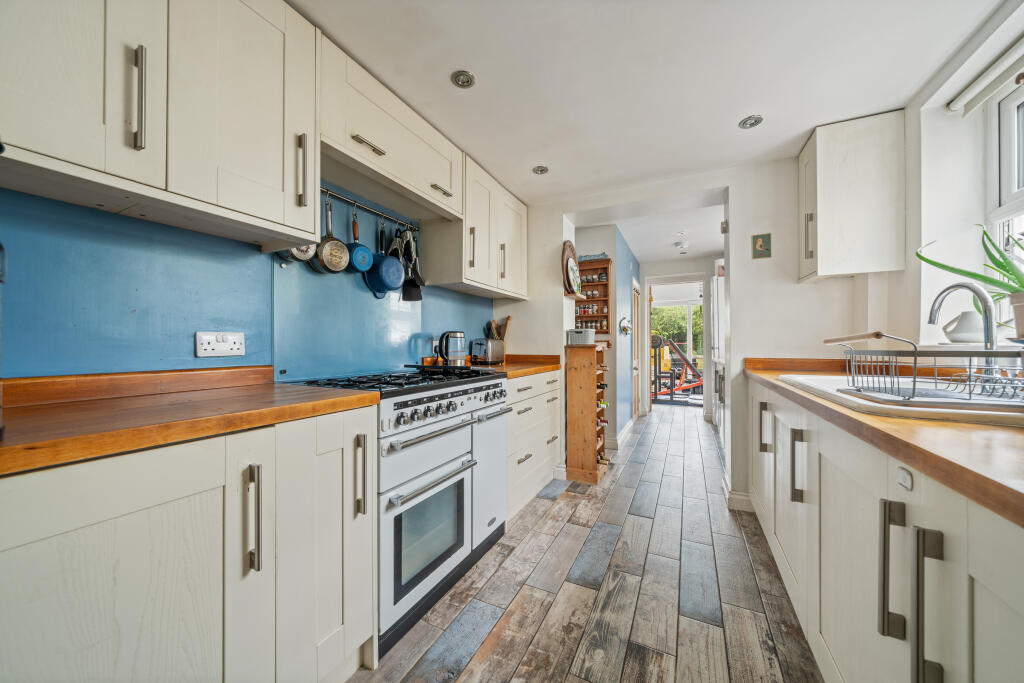 Additional image 20 of Glenville Road, Christchurch, BH23