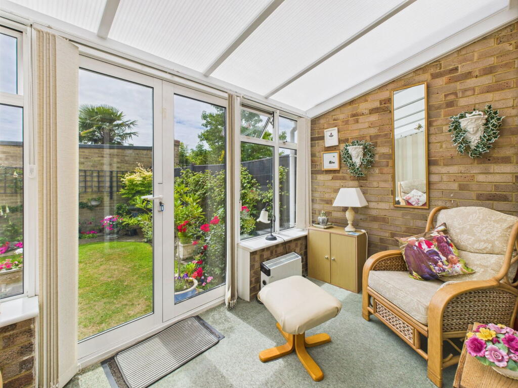 Additional image 6 of Chesswood Road, Worthing, BN11 2AG