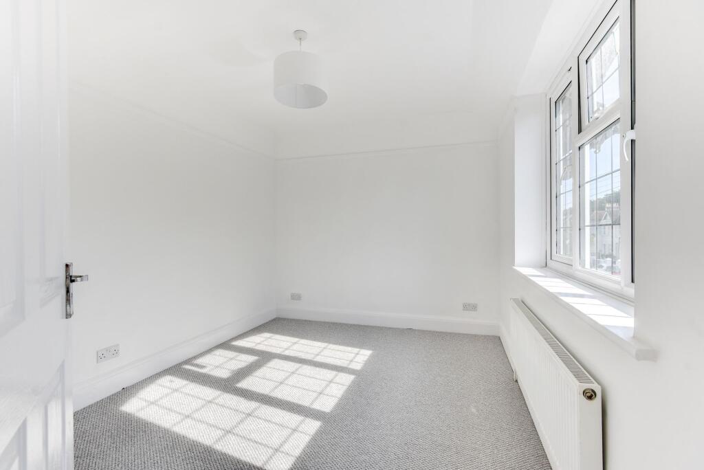 Additional image 13 of Madeira Avenue, Worthing, BN11