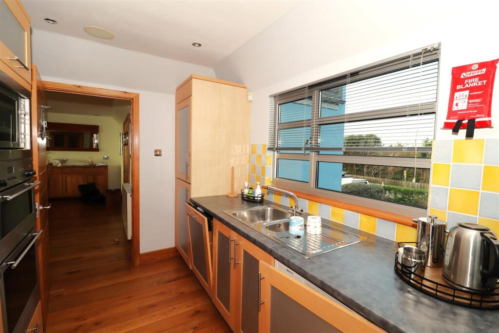 Additional image 20 of Coast Road, Pevensey Bay, Pevensey