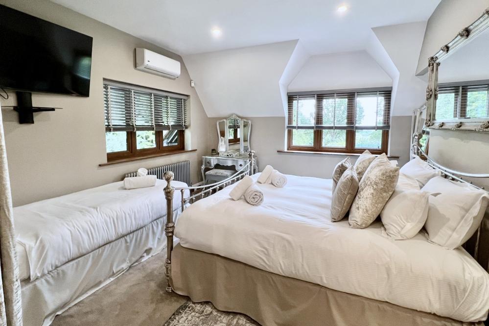 Additional image 21 of Picket Hill, Ringwood, Hampshire, England, BH24