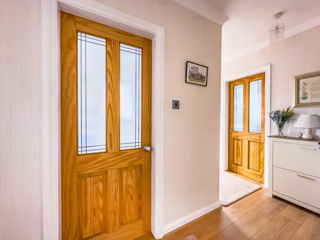 Additional image 2 of Craven Drive, Gomersal