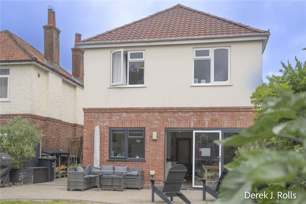 Additional image 18 of Coombe Gardens, Bournemouth, Dorset, BH10