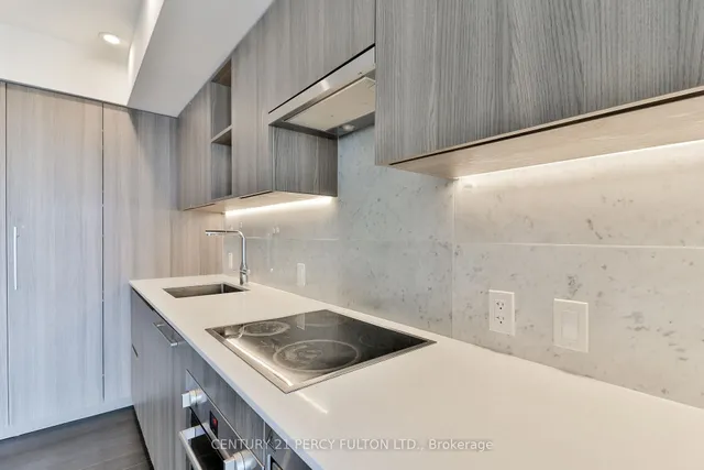 Additional image 6 of 19 Bathurst St Unit 1811