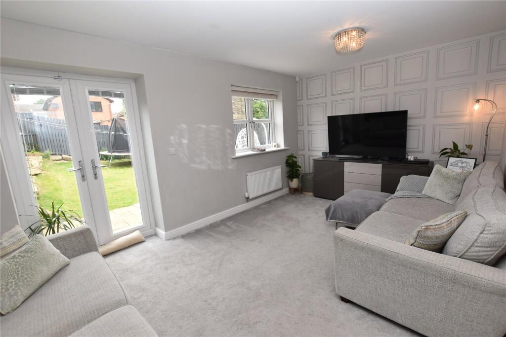 Additional image 7 of Hutton Hall Drive, Bradford, West Yorkshire