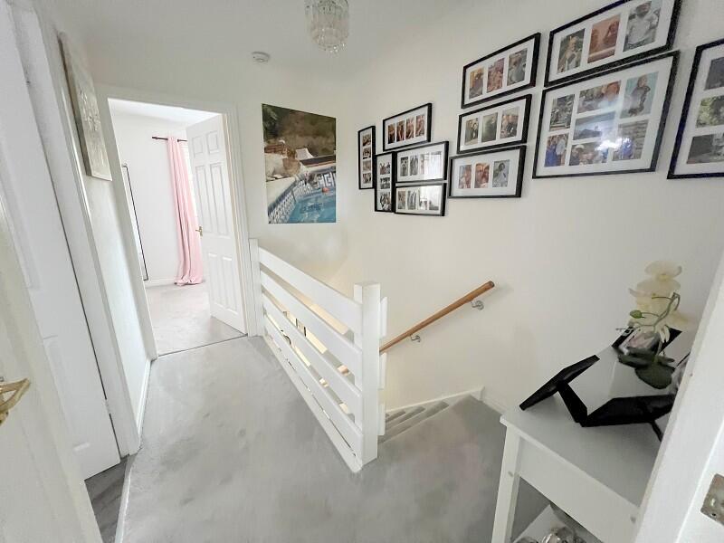 Additional image 9 of Aysha Close, New Milton, Hampshire. BH25 5PQ