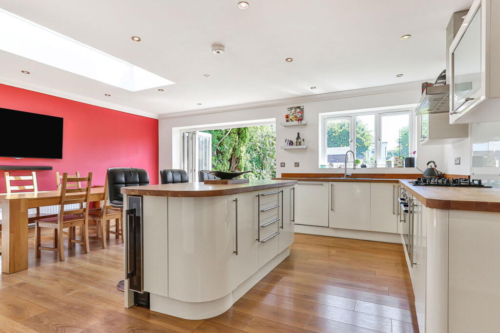 Additional image 13 of Leybourne Avenue, Bournemouth, BH10 6HF