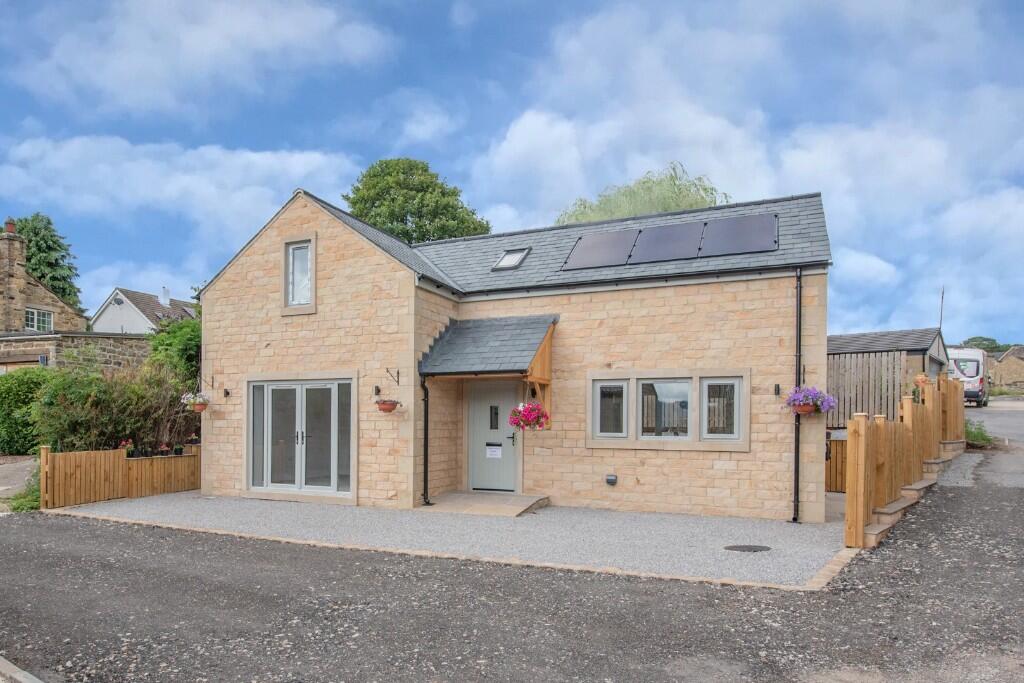 Property image for Cuckoos Nest, 9A Town Head, Silsden BD20 9PS