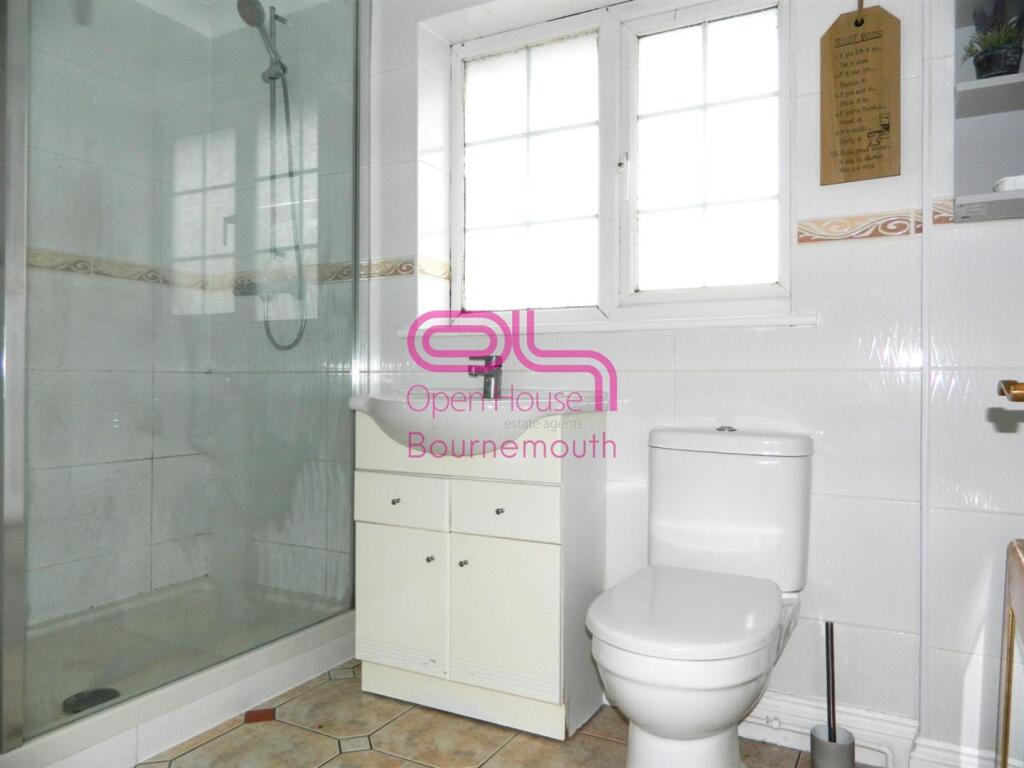 Additional image 12 of Barrowgate Way, Bournemouth