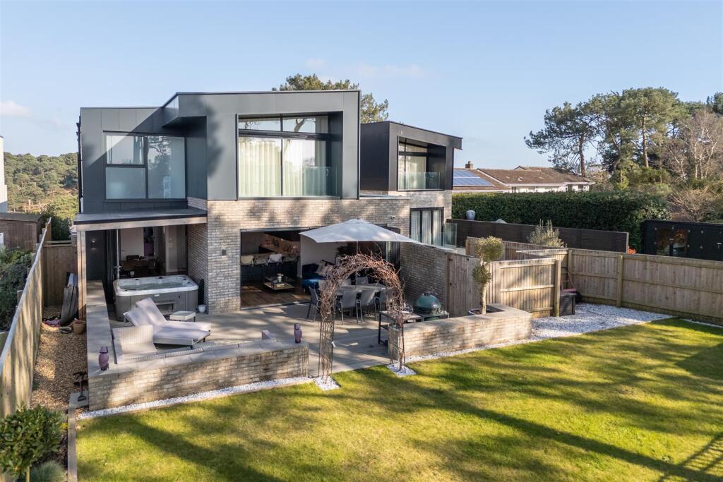 Additional image 4 of Blake Hill Avenue, Lilliput