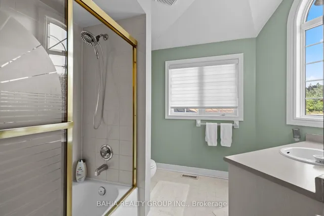 Additional image 24 of 2 Tanis Cres