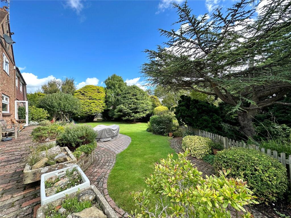 Additional image 17 of Park Avenue, Eastbourne, East Sussex, BN21