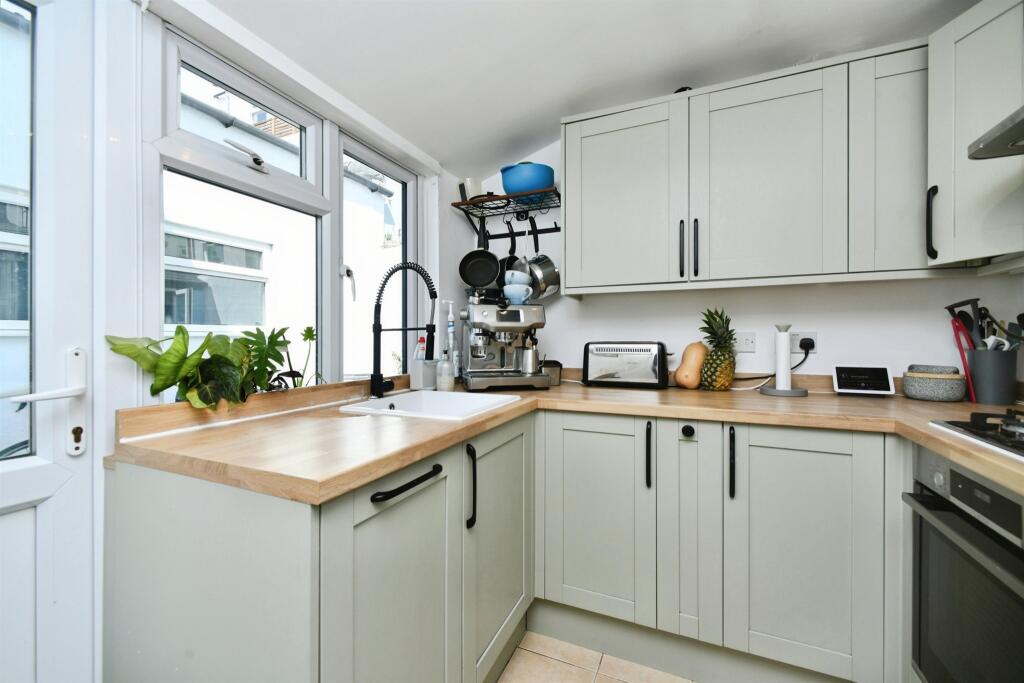 Additional image 10 of Millfield Cottages, Brighton