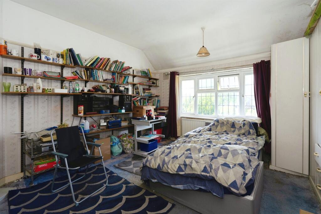 Additional image 13 of George V Avenue, Worthing