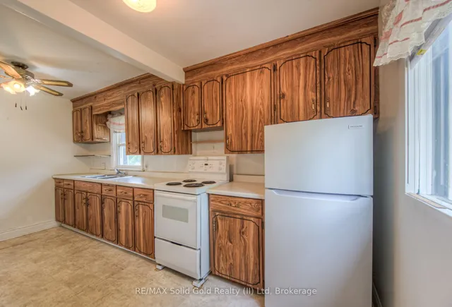 Additional image 17 of 48 Barbara Cres