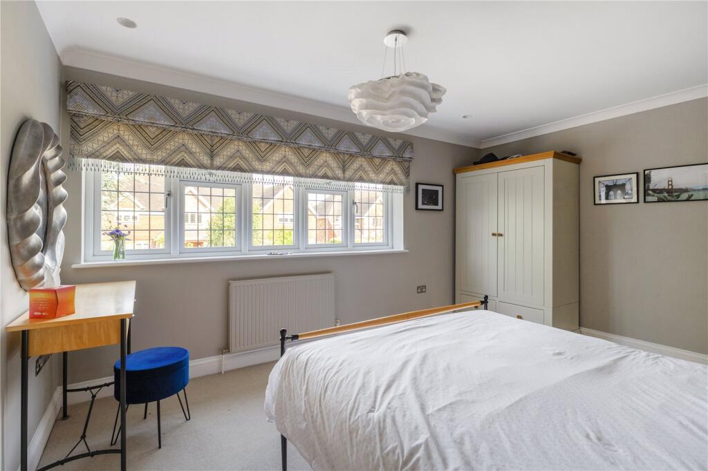 Additional image 25 of The Uplands, Harpenden, Hertfordshire, AL5