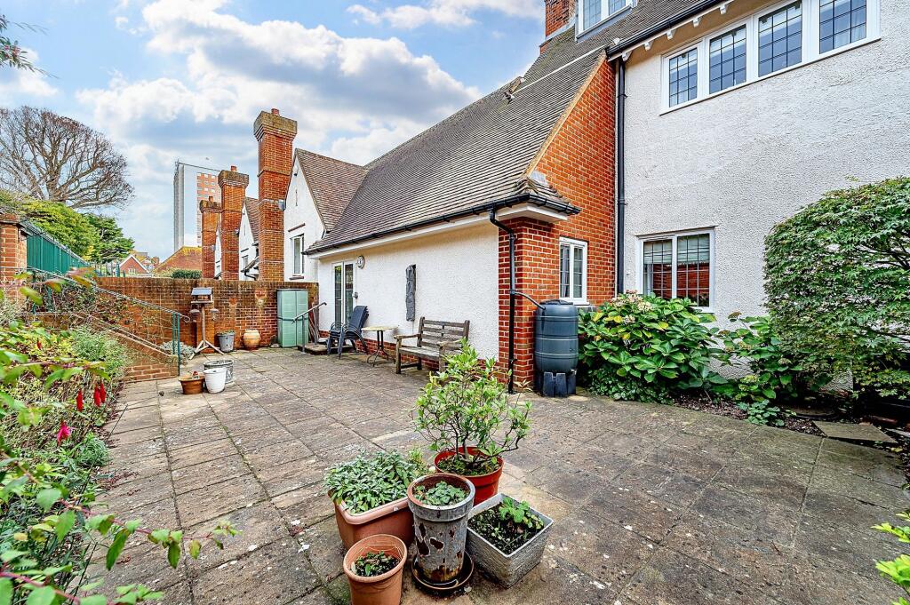 Additional image 19 of Staveley Road, Eastbourne, BN20