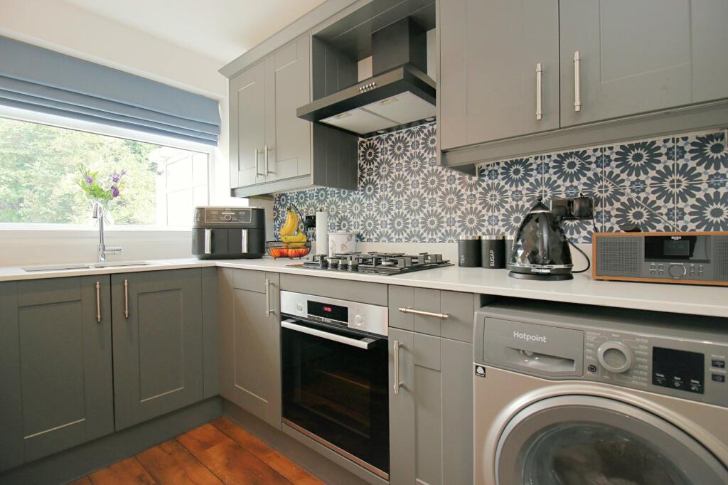 Additional image 7 of Peveril Mount, Bradford, BD2