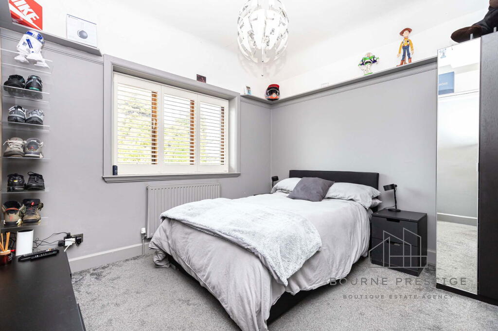 Additional image 30 of St Albans Ave, Queens Park