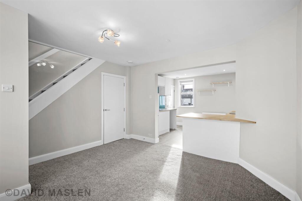 Additional image 4 of Whippingham Road