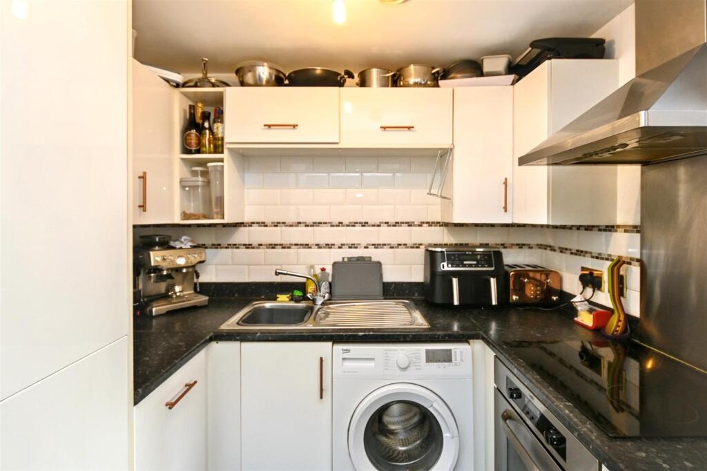 Additional image 20 of Groombridge Avenue, Eastbourne