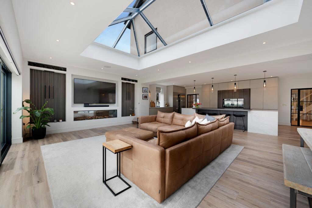 Additional image 7 of Chapeltown Road, Bromley Cross