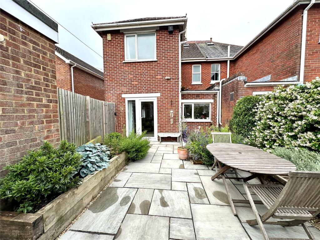 Additional image 12 of Middle Lane, Ringwood, Hampshire, BH24