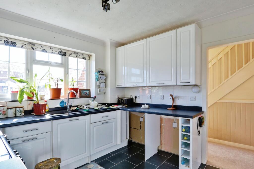 Additional image 6 of Sandringham Close, MUSCLIFF, Bournemouth, Dorset, BH9